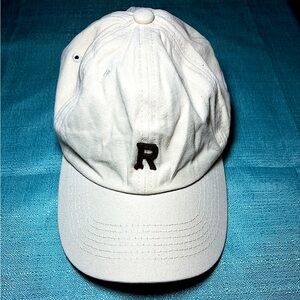 Shein Solid Letter “R” Embroidered Detail Baseball Cap